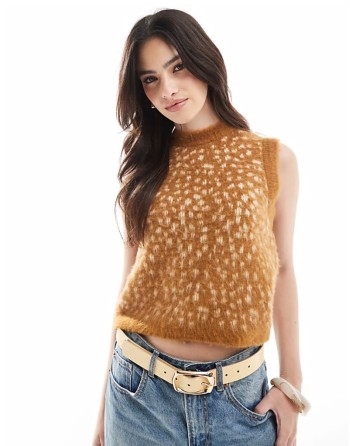 knitted tank top in brushed animal print