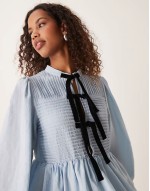 oversized collar mini dress in blue
